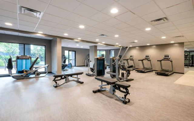 Courtyard by Marriott Columbus Airport