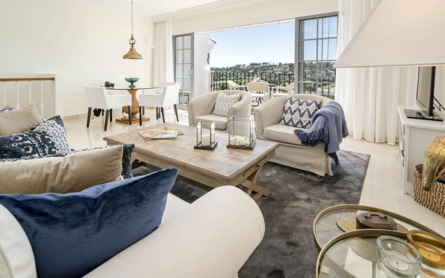 AP116 - Casa Aloha I by Roomservices