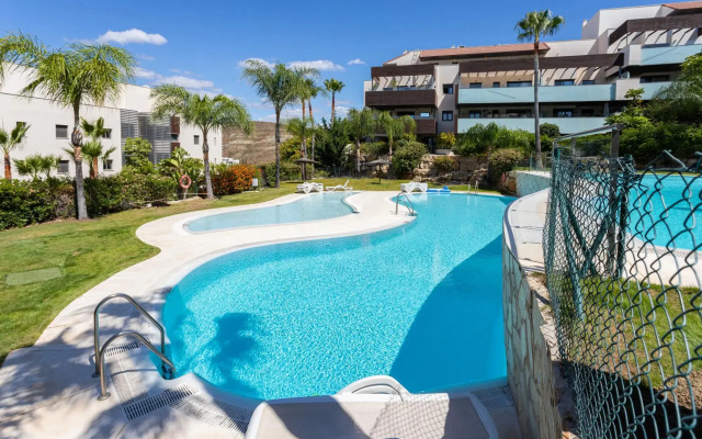 Hoyo 19 Luxury Apartment