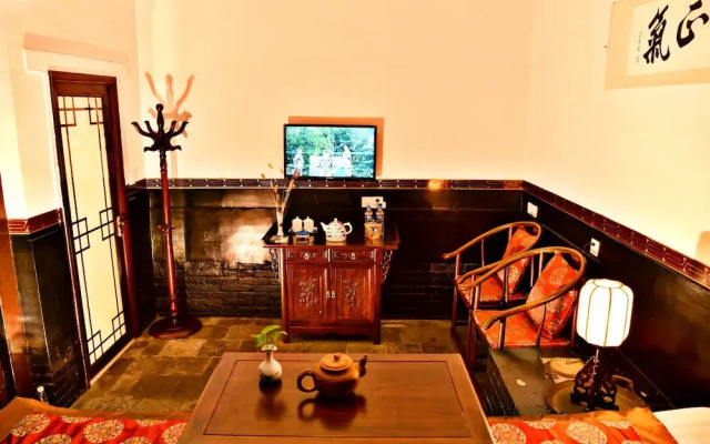 Pingyao Zouxikou Inn