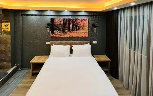 Karşıyaka Plus Otel