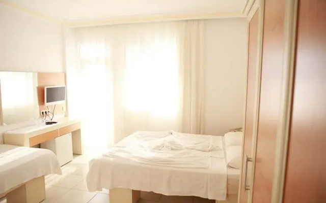 Simsek Hotel