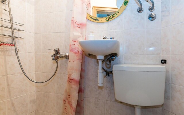 Nice Home in Vodice With Wifi and 2 Bedrooms