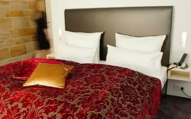 Schlosshotel Bergzaberner Hof