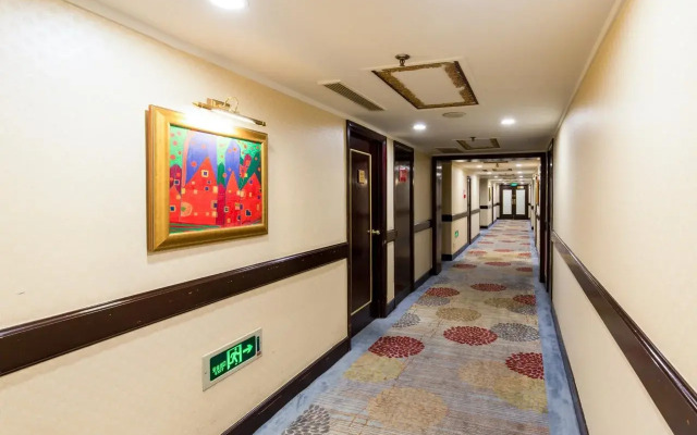 King Wing Hot Spring International Hotel