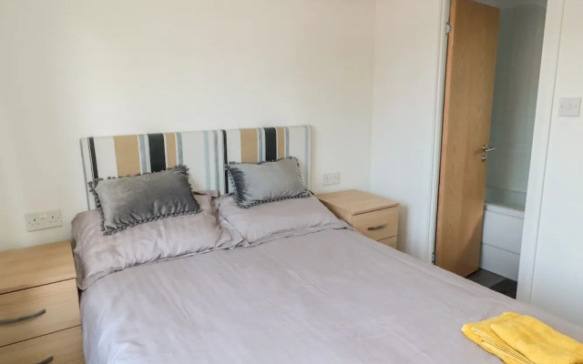 Pinecone Lodge - No 9