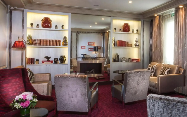 Elysees Union Hotel
