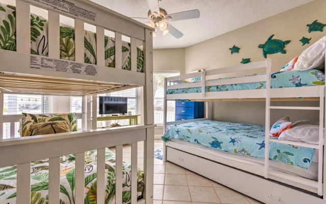 The 'summer Breeze' Retreat - Near Navarre Beach!