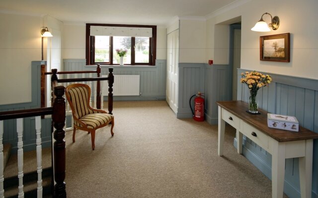 Exmoor House - Guest House