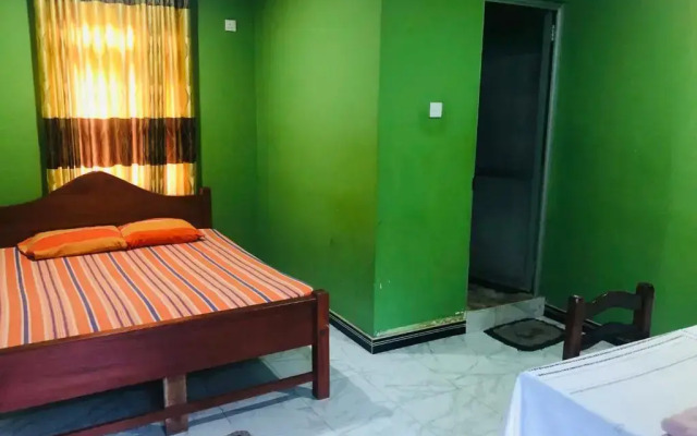 River Garden Hotel