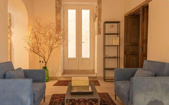 Isabella di Castiglia Apartments
