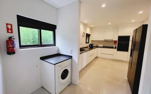 Vila Hibisco by Garvetur