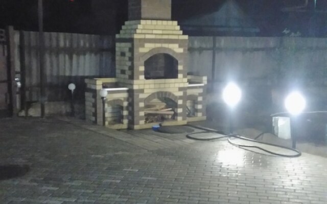 V gostyakh u Baby Poli