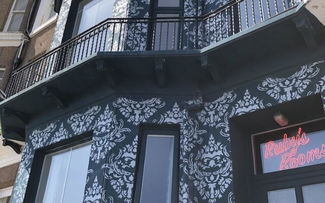 seaspray bed and breakfast