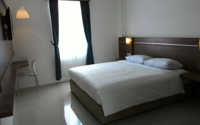 Alzara Hotel