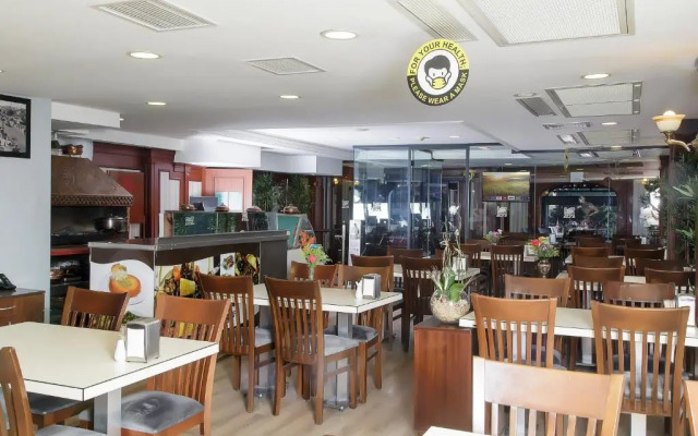 Отель Vatan Asur