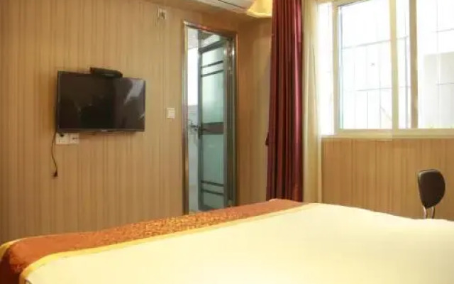 Bazhong Xinchen Business Inn