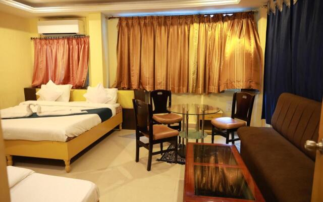 Sravanthy Inn