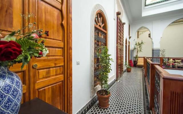 Room in B&B - Riad Authentic Palace & Spa - Al Yacout