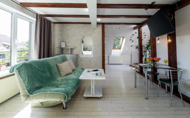 LovelyHome 39 (Lovelyhome 39) on Tchaikovsky Street 58