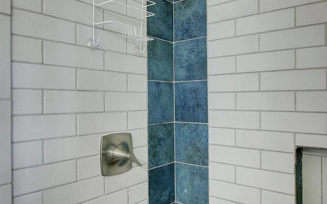 Picture Perfect View BH 308