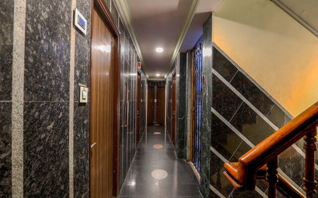 Oyo 12680 Hotel Sitara Grand
