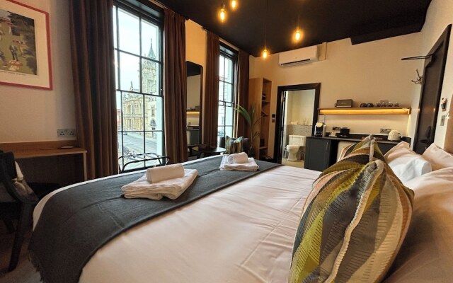 Crescent Place by Mansley