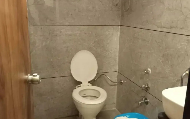 Hotel V R Villa