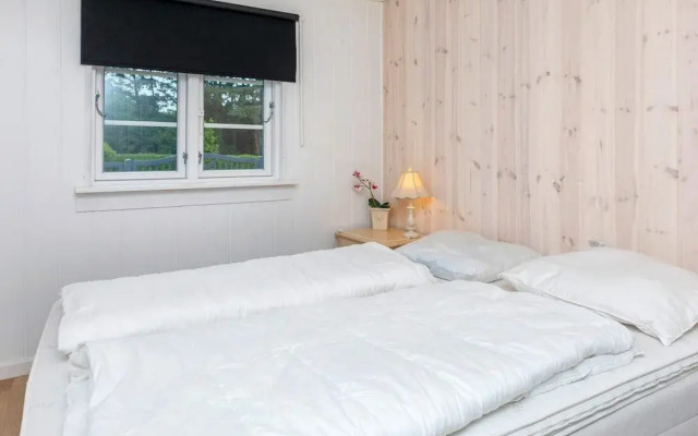 4 Star Holiday Home in Lokken