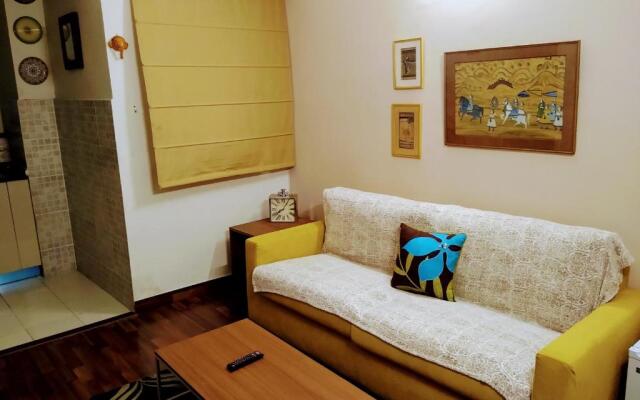 Studio Apartment with Green lawns