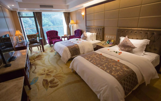 Huashuiwan No. 1 Hot Spring Hotel