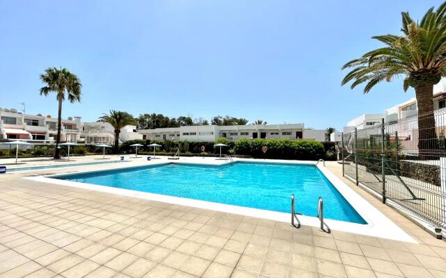 One cozy bedroom with Wifi,pool in Tenerife South