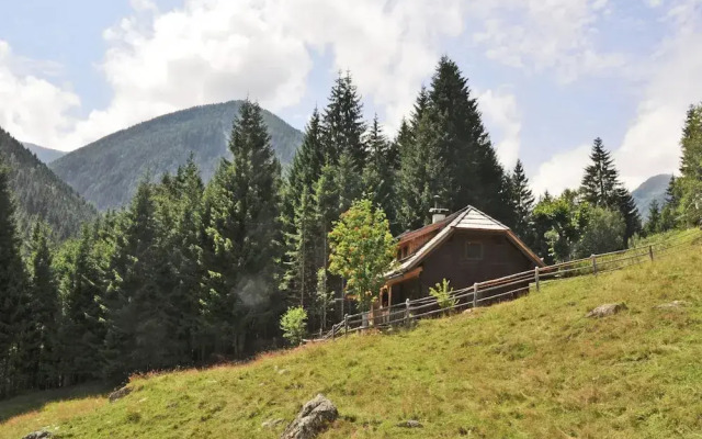 Chalet in Kolbnitz-teuchl With Balcony