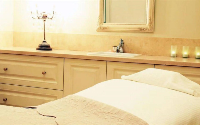 Milton Park Country House Hotel & Spa