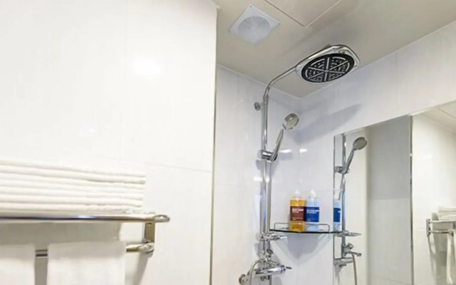 Rezion Tourist Hotel