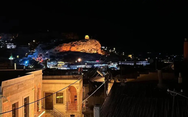 Zumrut Anka Cave Hotel