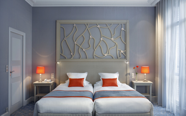 Splendid Etoile Hotel