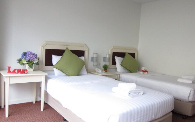 Fadragon Hotel
