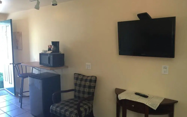 Johnny's Motel