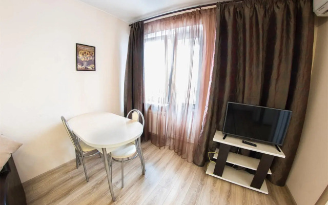 Огни Саратова на улице имени Е.И. Пугачёва 49