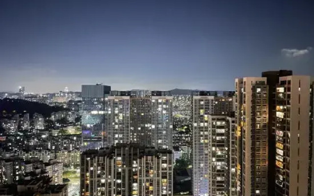 Shenzhen Qiandeng Service Apartment