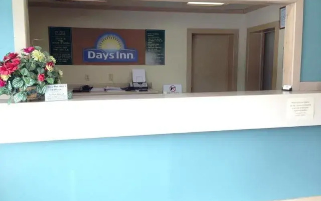 Days Inn by Wyndham Florence Downtown