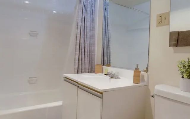 Exquesite Br1 Bedroom Condo Arlington