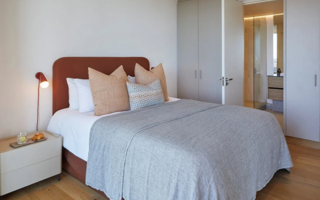 Xenia Signature Collection by Totalstay