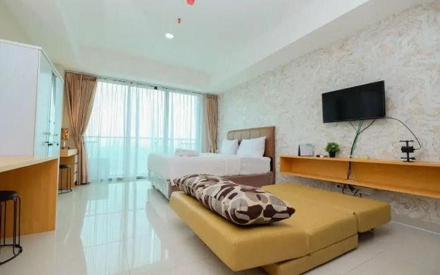 Nice And Cozy Studio Apartment At Nine Residence