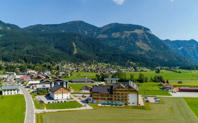 Spacious Apartment in Gosau With Shared Sauna