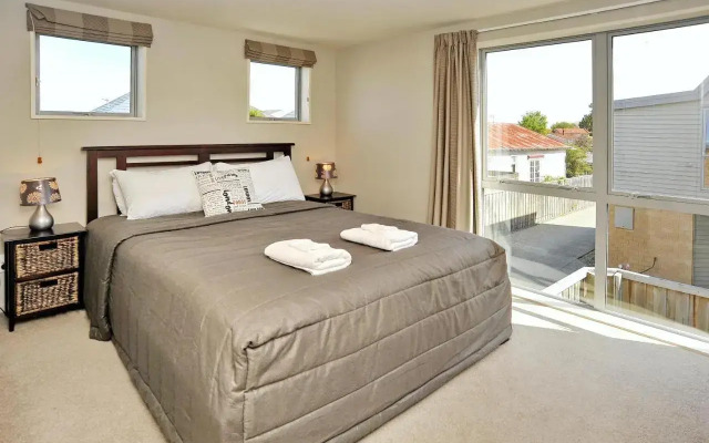 Regents 94B - Christchurch Holiday Homes