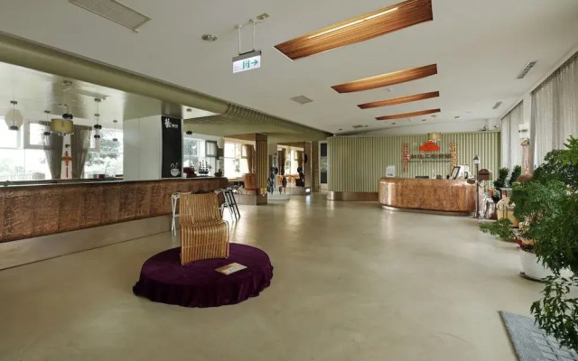 Caotun knowledge of technology for Hall