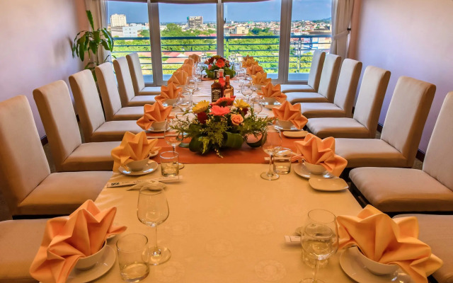 Mondial Hotel Hue