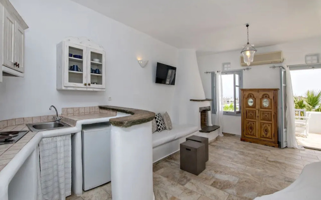Onar Hotel and Suites